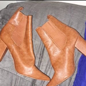 Fashion nova boots tan/camel
